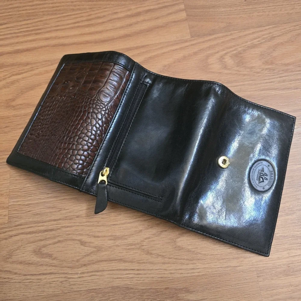 Brahmin Black Leather Compact Tri Fold Wallet Crocodile Embossed Multi Card NWOT